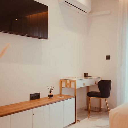 Aelia - Luxury Central Suite Alexandroúpoli Extérieur photo