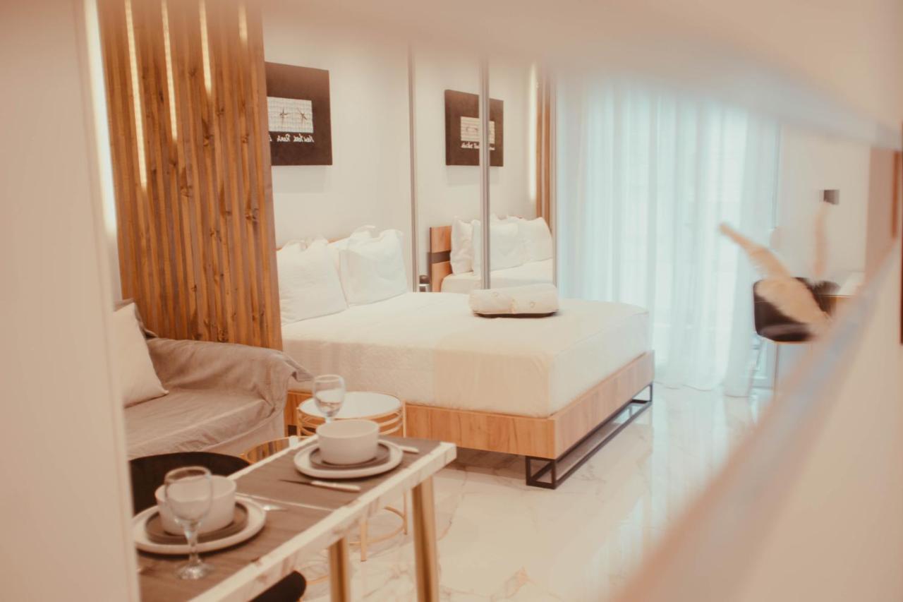 Aelia - Luxury Central Suite Alexandroúpoli Extérieur photo